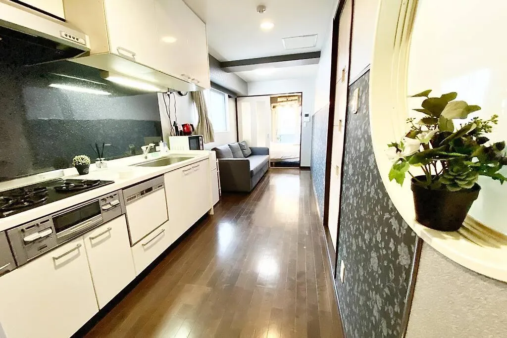 Mell-Theater鈍色の風703 Hotel Osaka 0*,